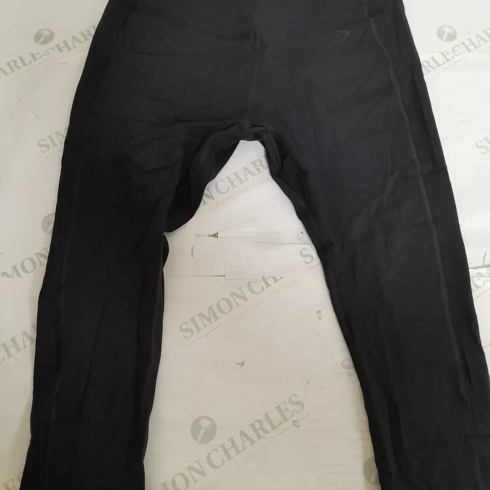 GYMSHARK BLACK STRECH LEGGINGS IN BLACK - MEDIUM