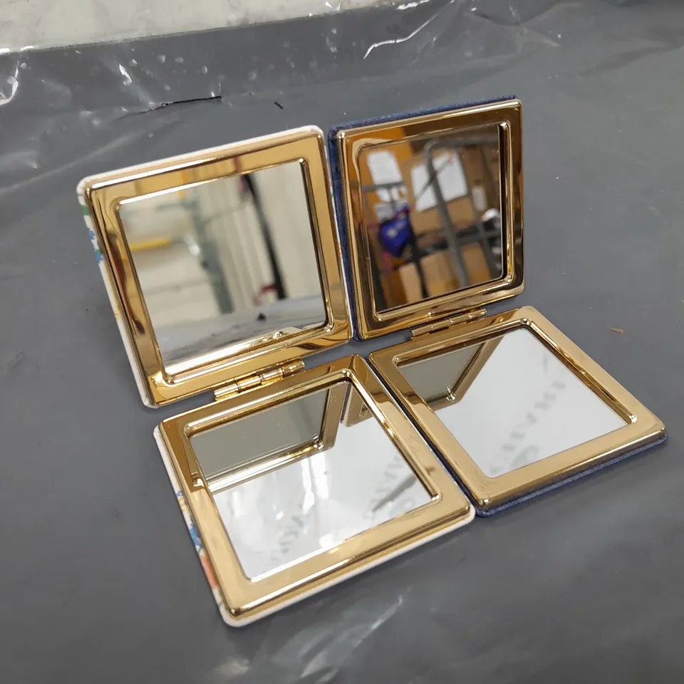 10 LISA ANGEL COMPACT MIRRORS IN NAVY & WHITE