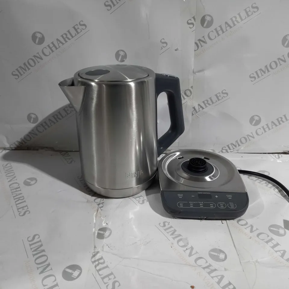 BOXED NINJA PERFECT TEMPERATURE KETTLE KT201UK 