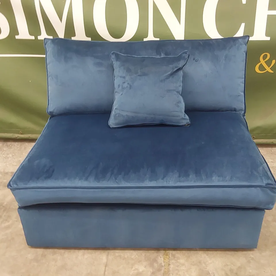 QUALITY DESIGNER WESTBURY VELVET BLUE MODULE SOFA SECTION PIECE