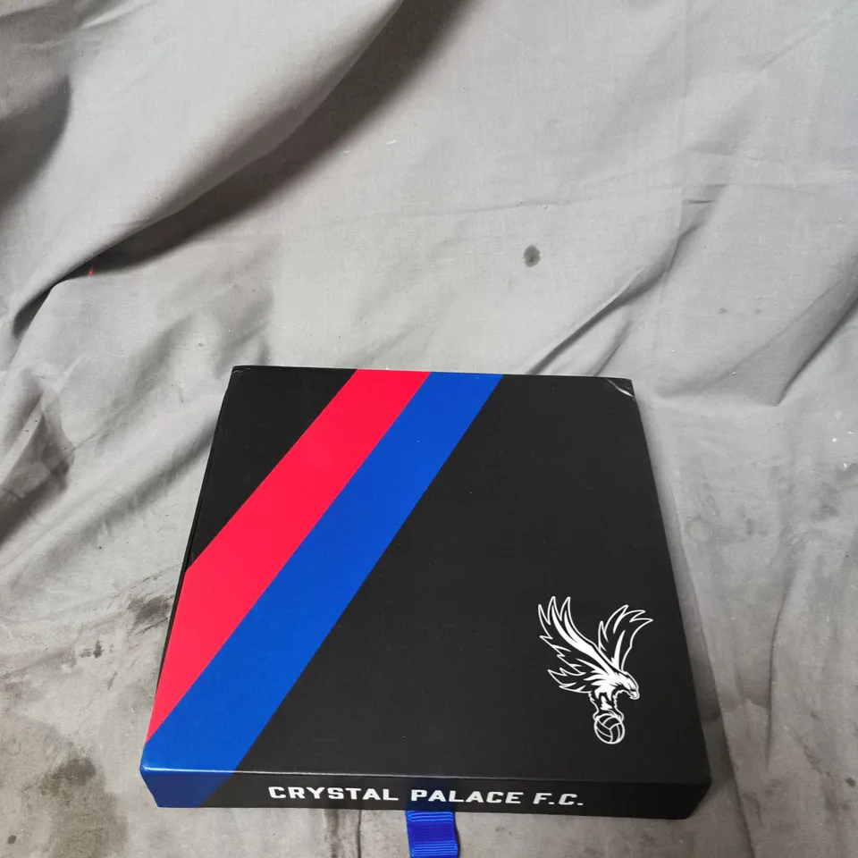 CRYSTAL PALACE FC GIFT BOX 