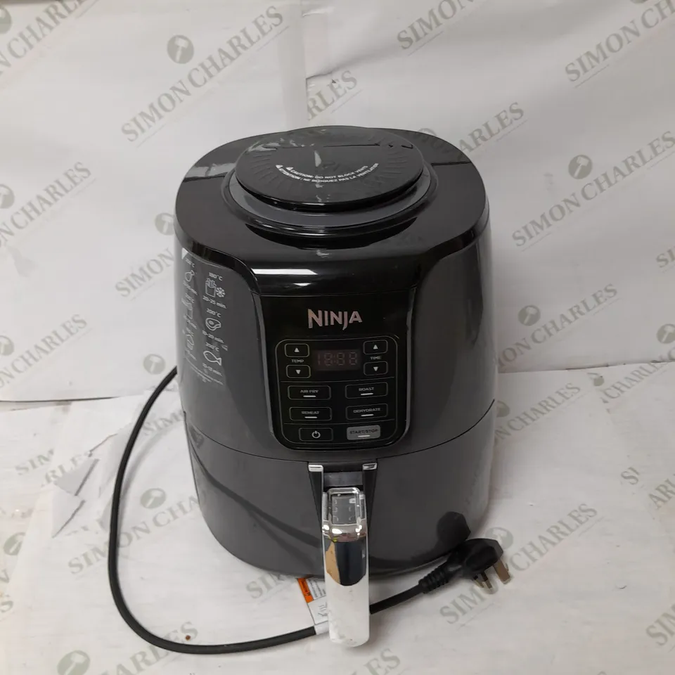 BOXED NINJA AIR FRYER 3.8L AF100UK
