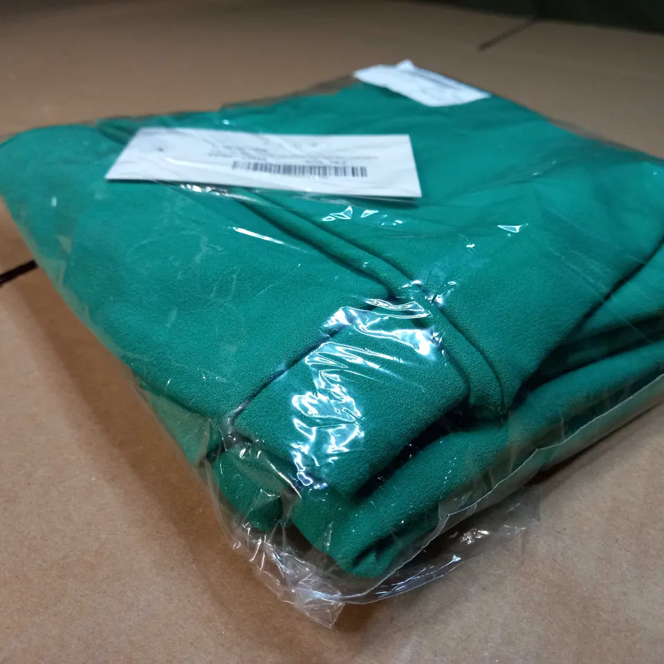 PACKAGED CLUB L EMERALD GEEN BARDOT THIGH SPLIT MAXI DRESS - SIZE 6