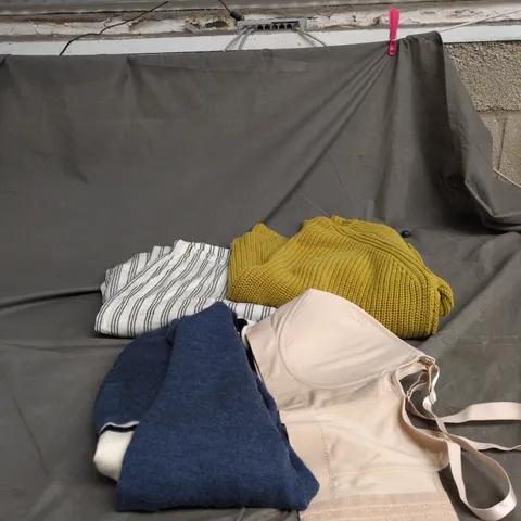 BOX OF APPROXIMATELY 20 ASSORTED CLOTHING ITEMS TO INCLUDE KNITTED JUMPER, STRIPEY CASUAL TROUSERS, BRA, "SKI" JUMPER ETC