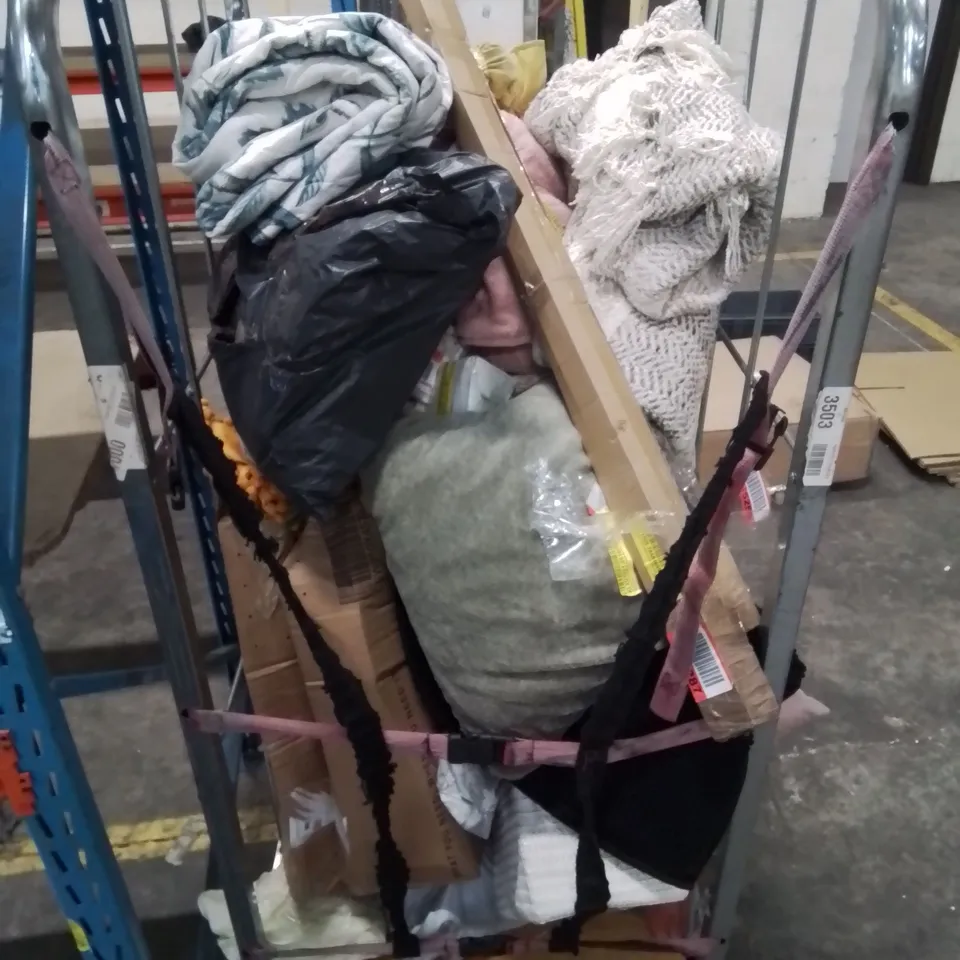 CAGE CONTAINING VARIOUS SOFT FURNISHINGS, CURTAINS, CUSHIONS ETC. 
