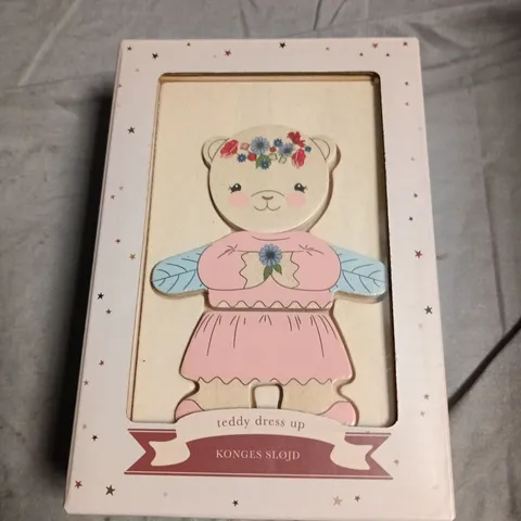 Konges Sløjd Teddy Dress Up Wooden Bear