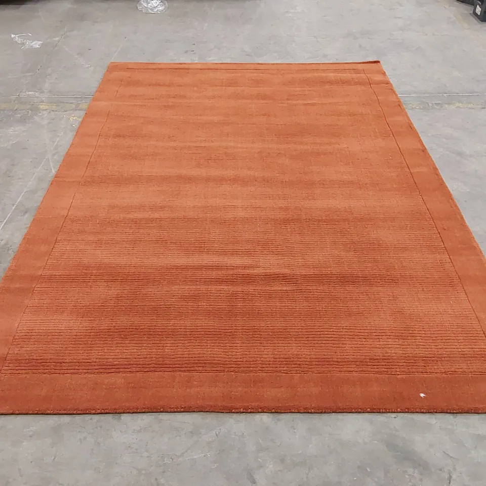 NED HAND TUFTED WOOL TERRACOTTA RUG - 200 x 290CM