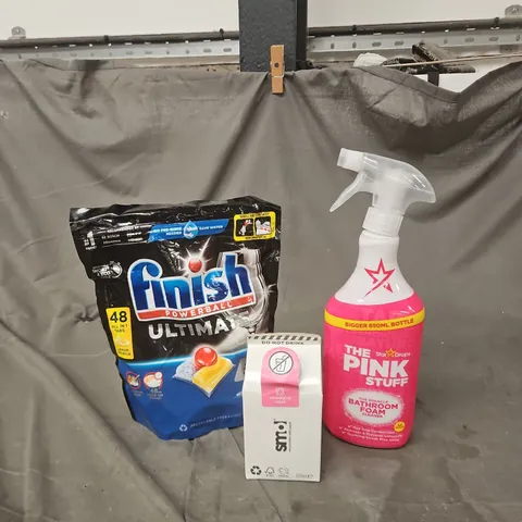 APPROXIMATELY 15 ASSORTED ITEMS TO INCLUDE FINISH, THE PINK STUFF, SMOL ETC