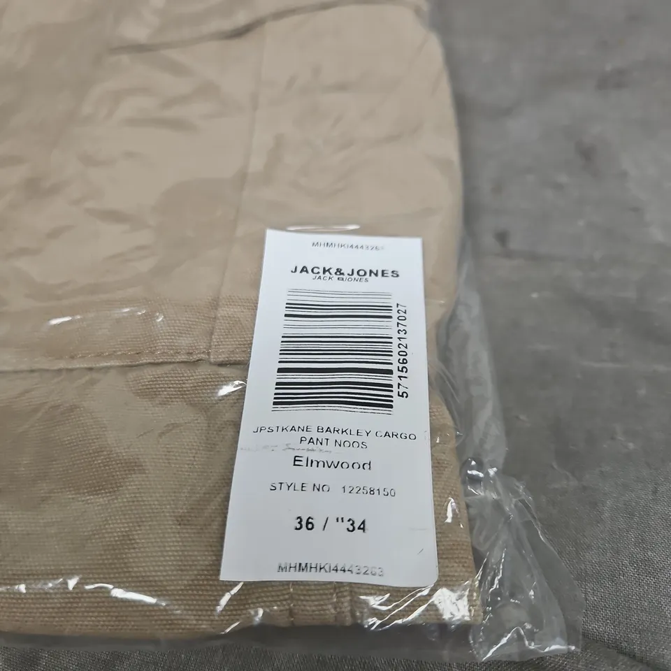 JACK AND JONES CARGO PANTS ELMWOOD 36/"34 BAGGED WITH TAGS