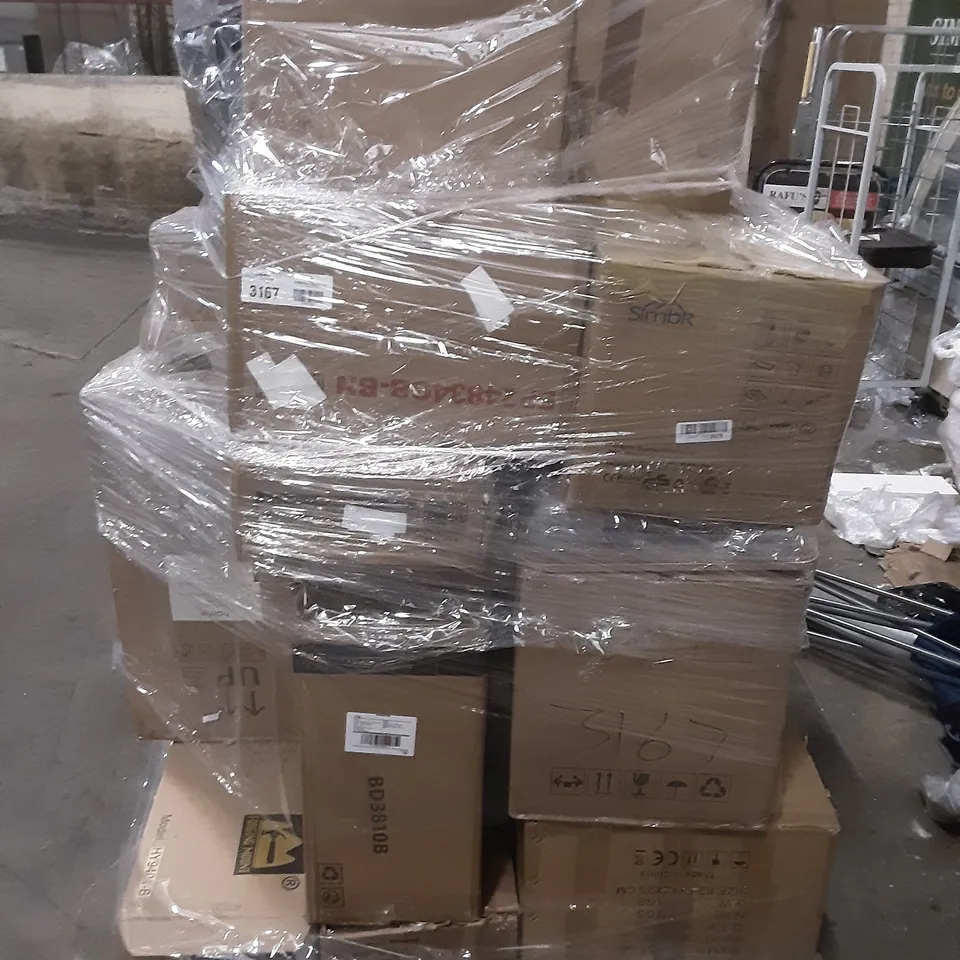 PALLET OF ASSORTED ITEMS INCLUDING HOME 13 GALLON AUTOMATIC TRASH CAN, STAND FAN, ANTI-RUST STEEL PAELLA PAN, ENIGMA BULK PACK TOILET TISSUE, SIMBR MULTI-FUNCTION STEAM CLEANER