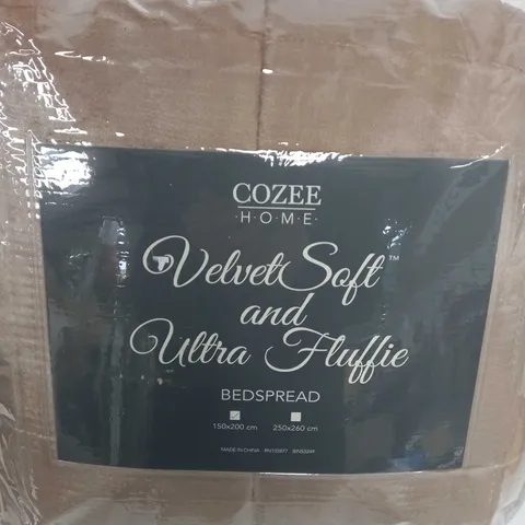 OUTLET COZEE HOME VELVETSOFT & ULTRA FLUFFIE BEDSPREAD 250X269CM