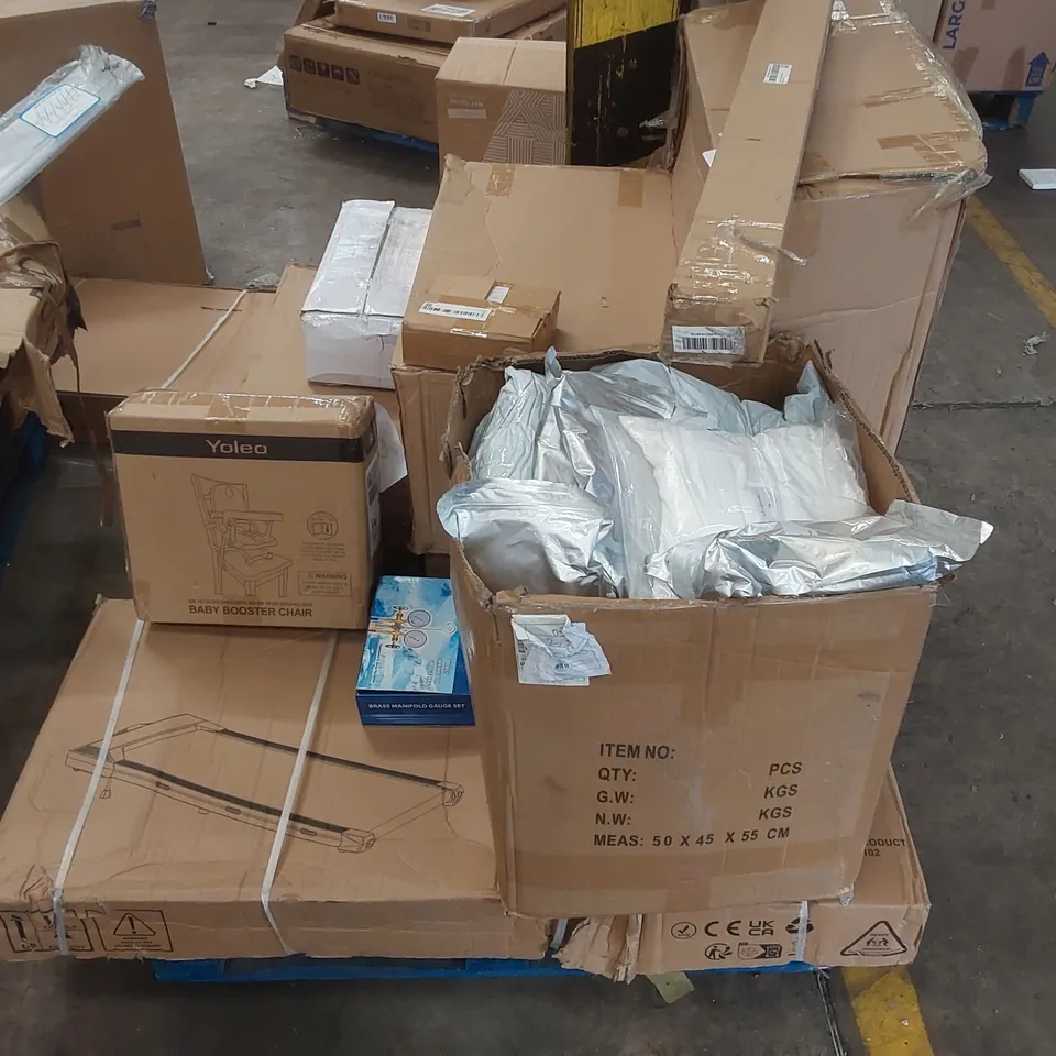 PALLET CONTAINING A LARGE ASSORTMENT OF CONSUMER PRODUCTS INCLUDING: TREADMILL, ARMCHAIR, BABY BOOSTER CHAIR, BRASS MANIFOLD GAUGE SET ECT