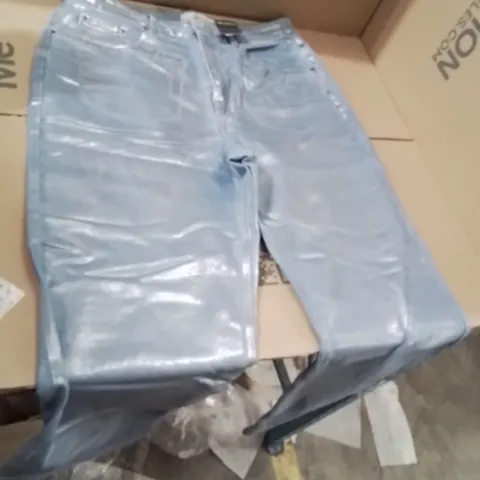 BOXED BRAND NEW APPROXIMATELY 10 SIMPLY BE WIDE LEAN JEANS BLUE AND SILVER SIZE 20R