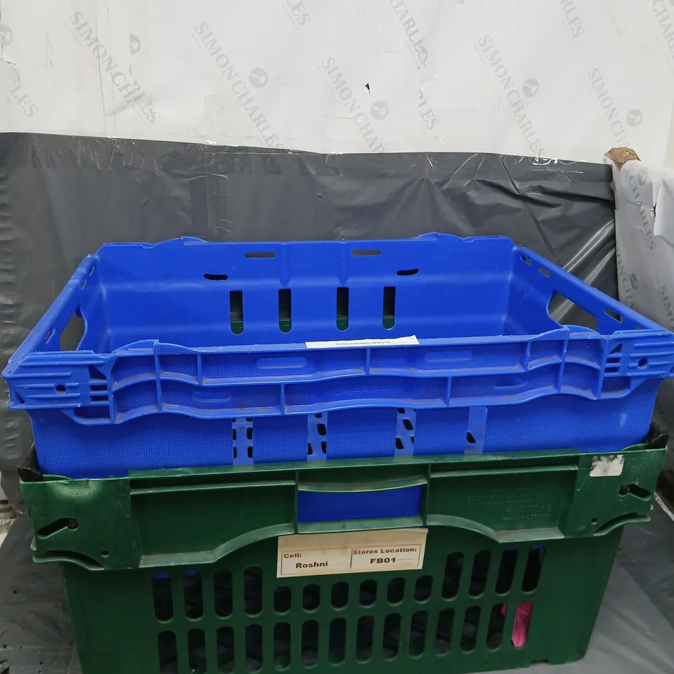 2 LARGE PLASTIC STORAGE TOTES (1 BLUE & 1 GREEN)