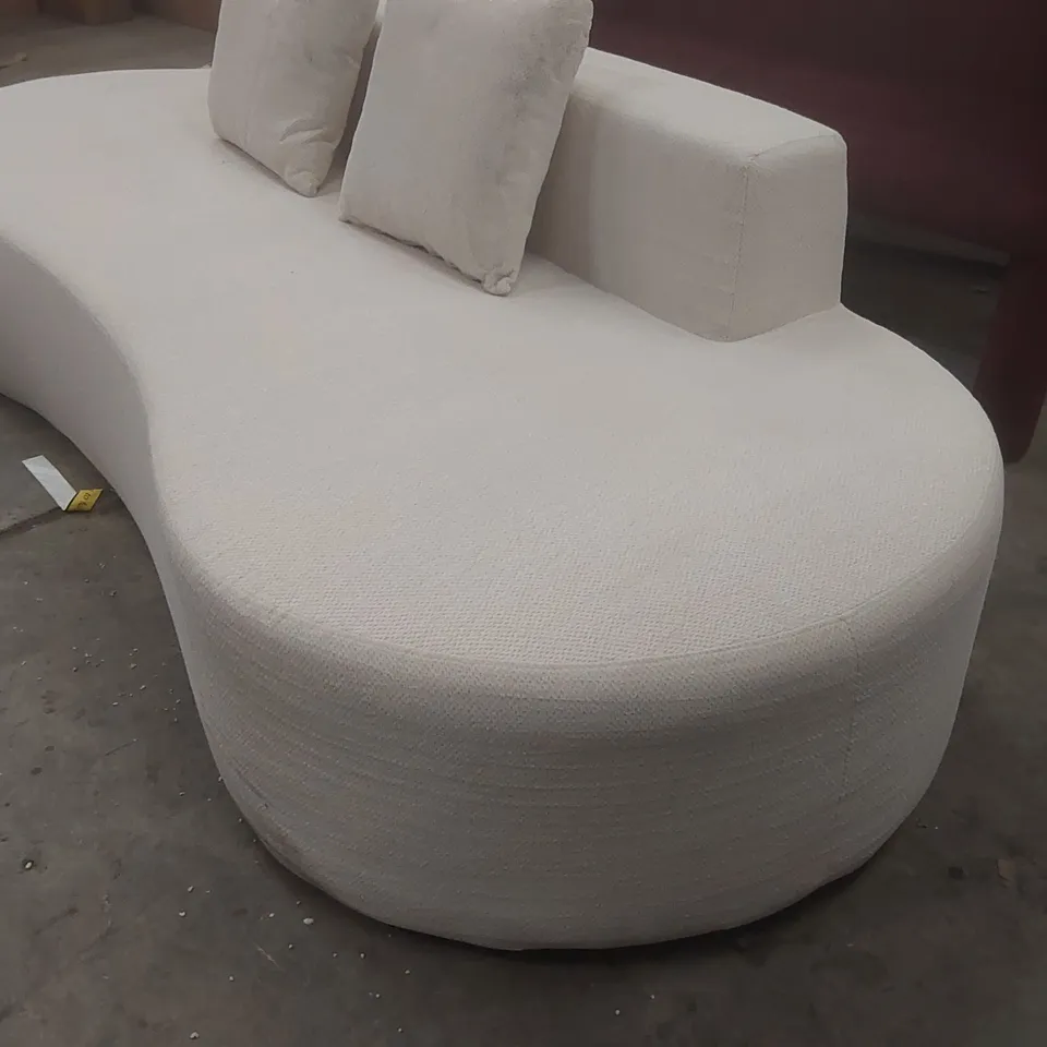 QUALITY DESIGNER FABRIC UPHOLSTERED CURVED SOFA