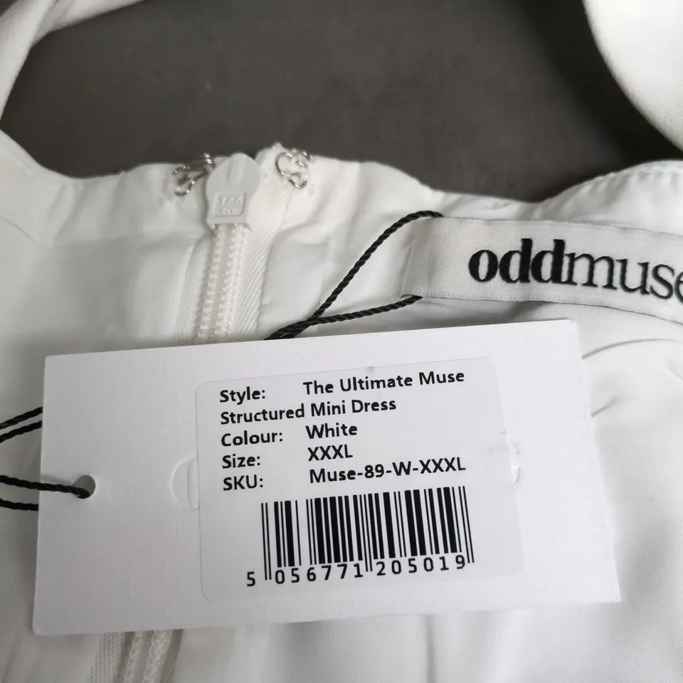 ODDMUSE LONDON THE ULTIMATE MUSE STRUCTURED MINI DRESS – WHITE – XXXL