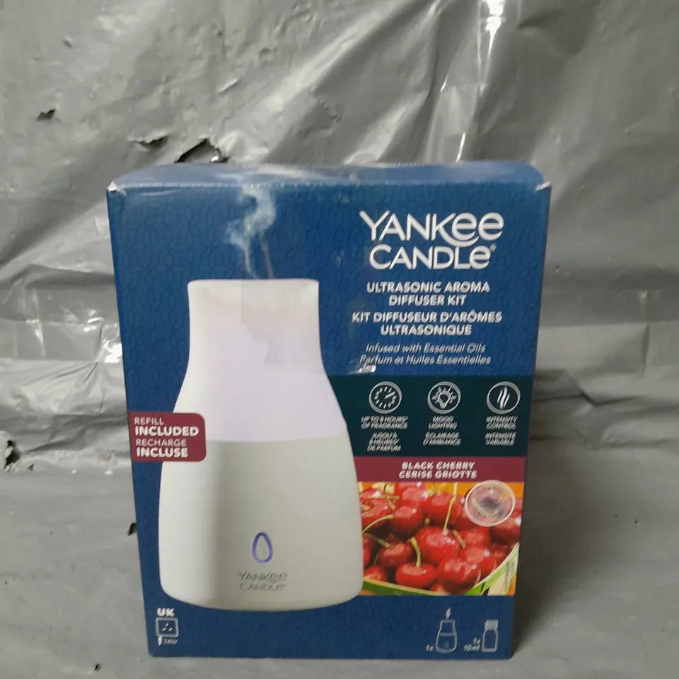 YABKEE CANDLE ULTRASONIC AROMA DIFFUSER WITH DIFFUSER OILS