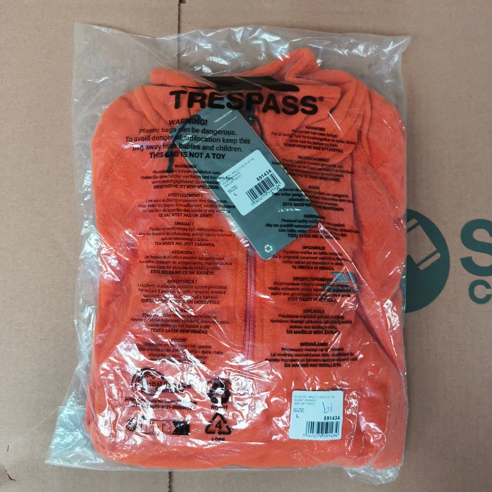 BAGGED TRESPASS ELISTON FLEECE IN BURNT ORANGE SIZE LARGE