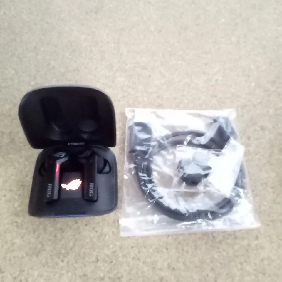BOXED REPUBLIC OF GAMERS ANC GAMING EARPHONEs