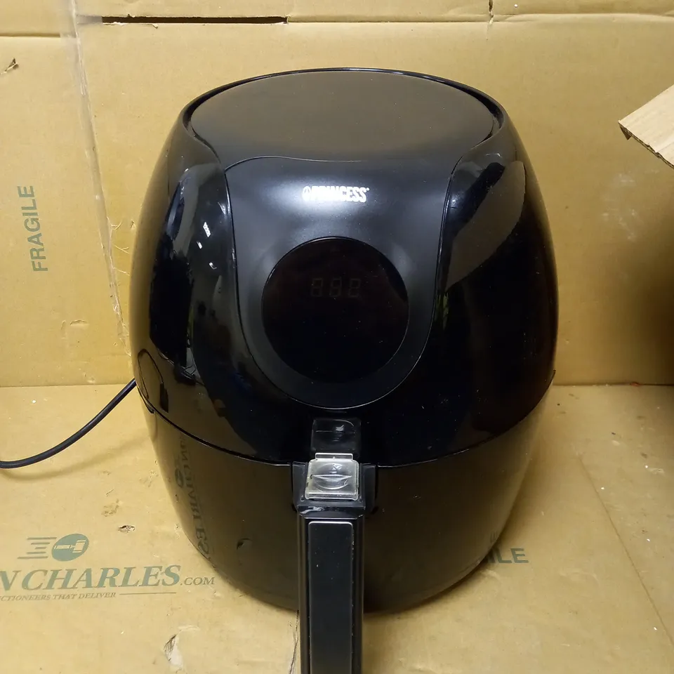 PRINCESS DIGITAL FAMILY AIR FRYER 