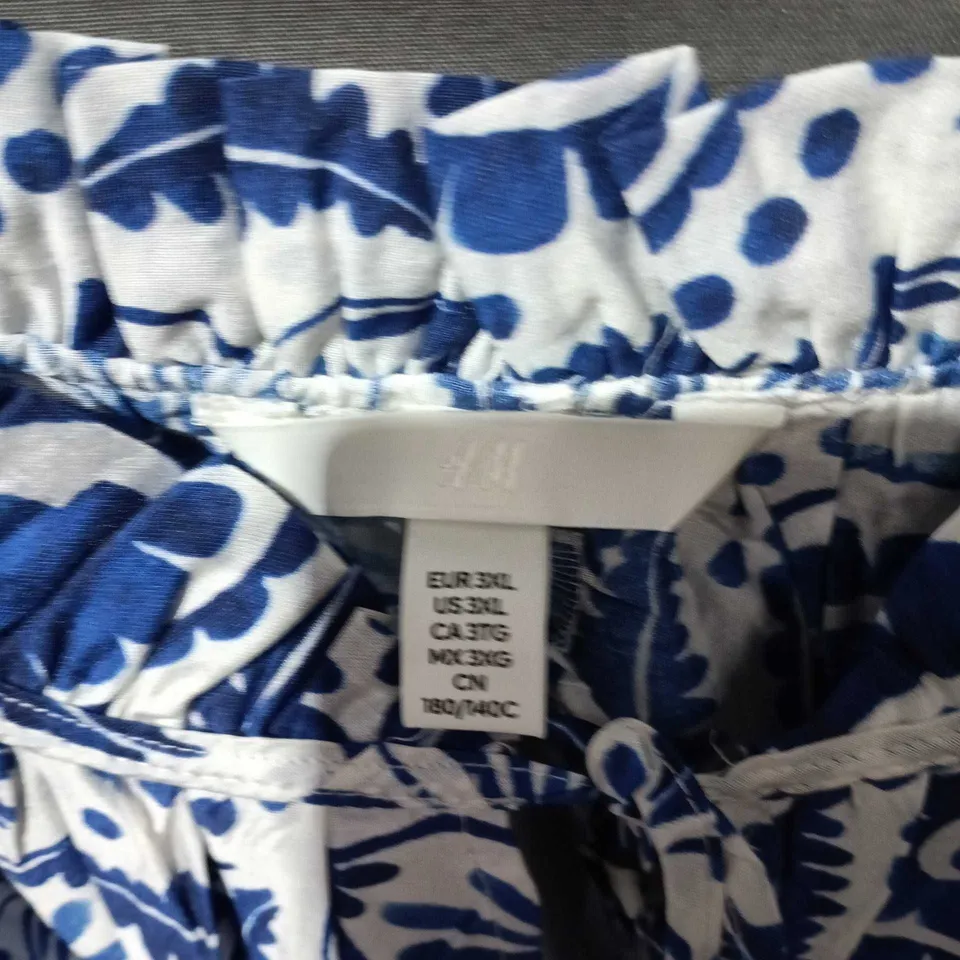 H&M WOMEN’S BLUE & WHITE FLORAL PRINT DRESS, EU 3XL (UK SIZE NOT SHOWN)