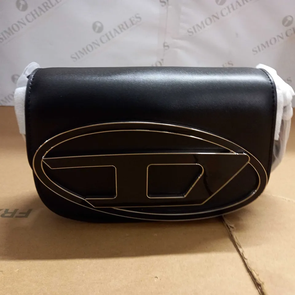 BOXED LEATHER DIESEL HANDBAG 