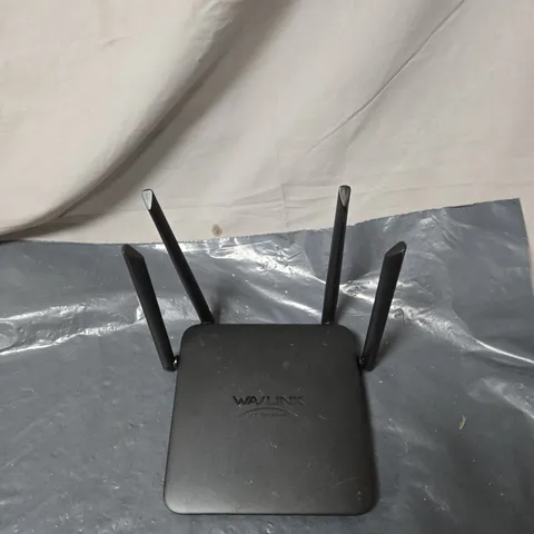 WAVLINK WI FI 7 GIGABIT MESH ROUTER