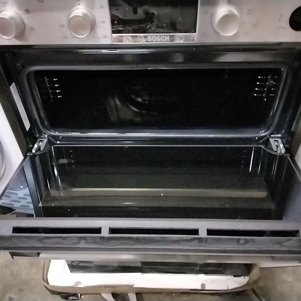  BOSCH INTEGRATED DOUBLE ELECTRIC OVEN MHA133BR0B