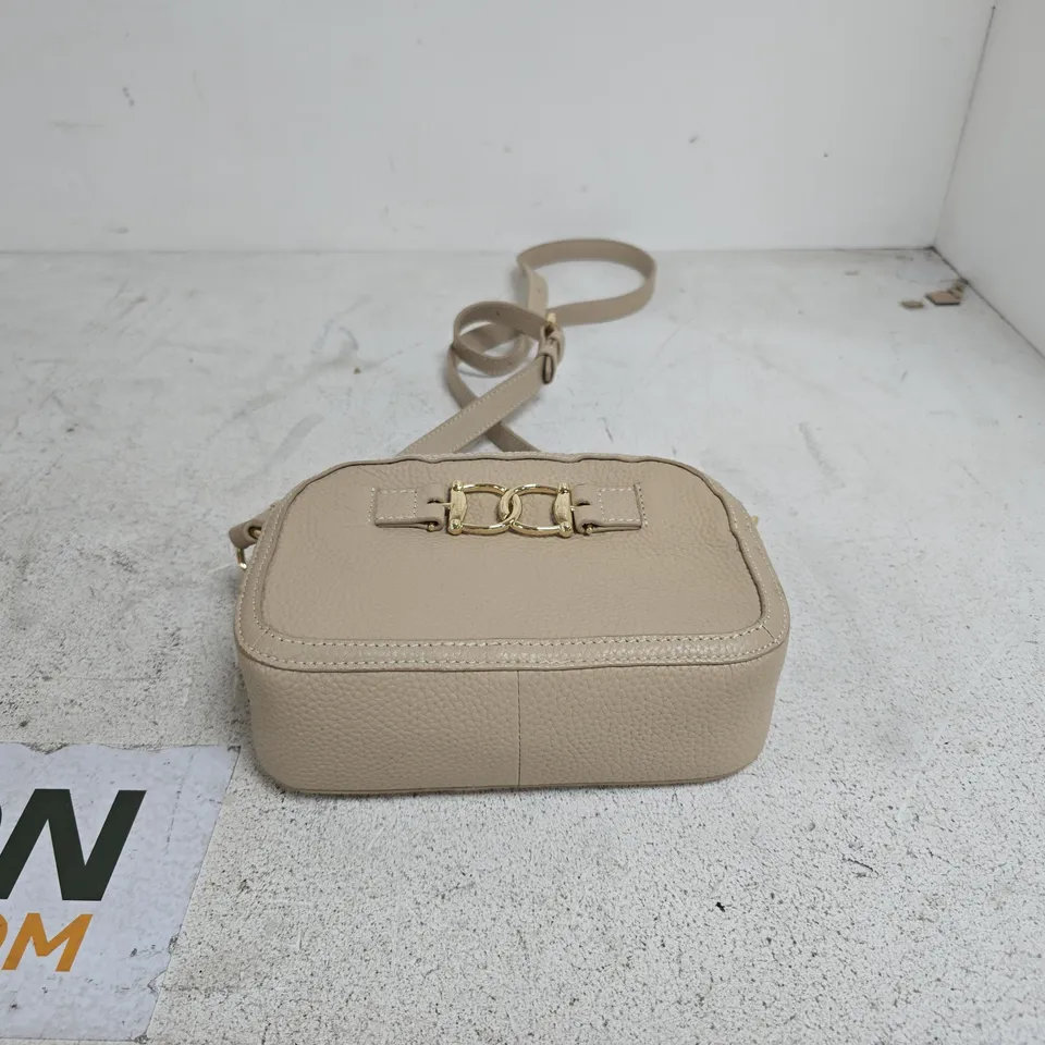 PAUL COSTELLOE SNAFFLE SMALL LEATHER CROSSBODY BAG BISCUIT