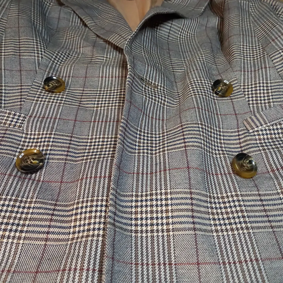 TOPSHOP BROWN CHECK OVERSIZED BLAZER - SIZE 8