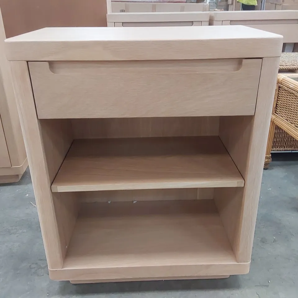 WINSOR SOLID WOOD CABINET 
