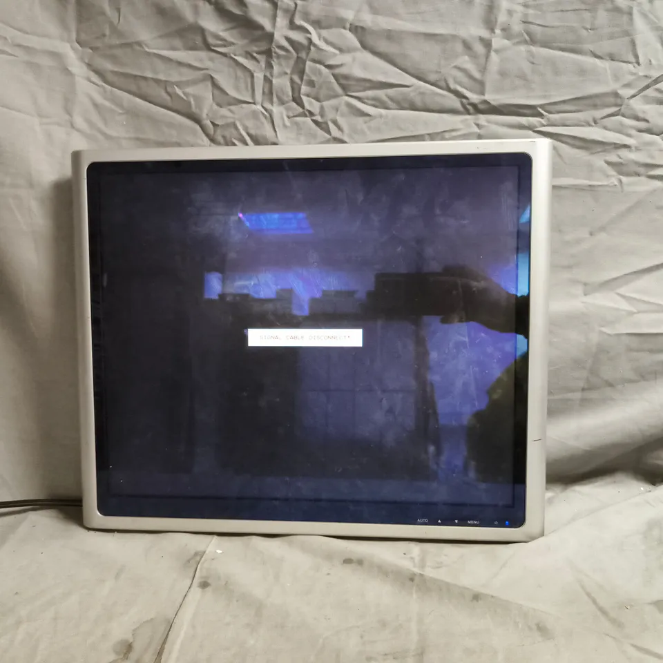 GNR TG904HD LM1902 MONITOR