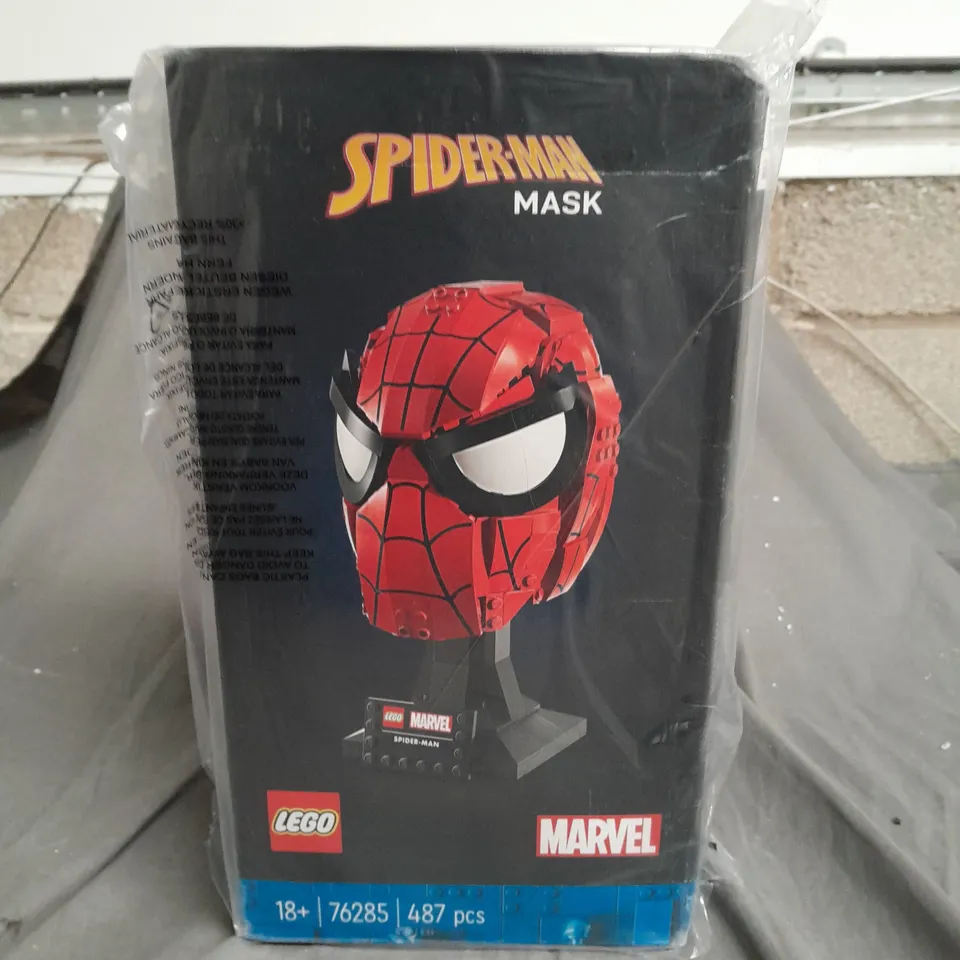 BOXED LEGO MARVEL SPIDER-MAN MASK - 76285 RRP £59.99