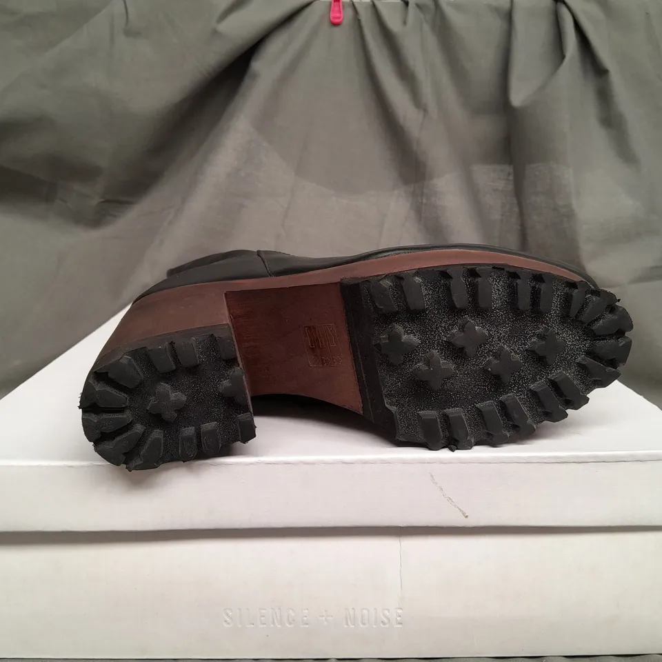 BOX OF APPROX 7 SILENCE + NOISE HIGH HEED BLACK BOOTS - VARIOUS SIZES 