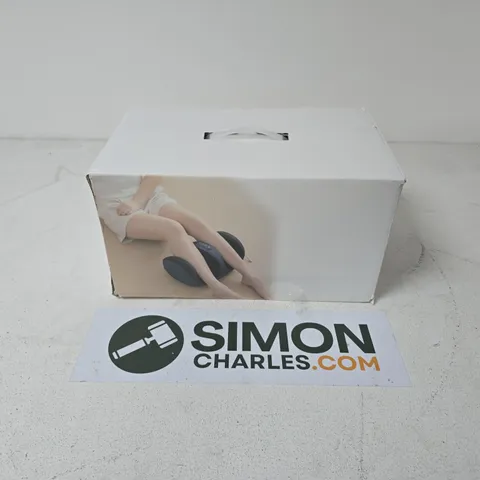 BOXED FOOT MASSAGER IN NAVY