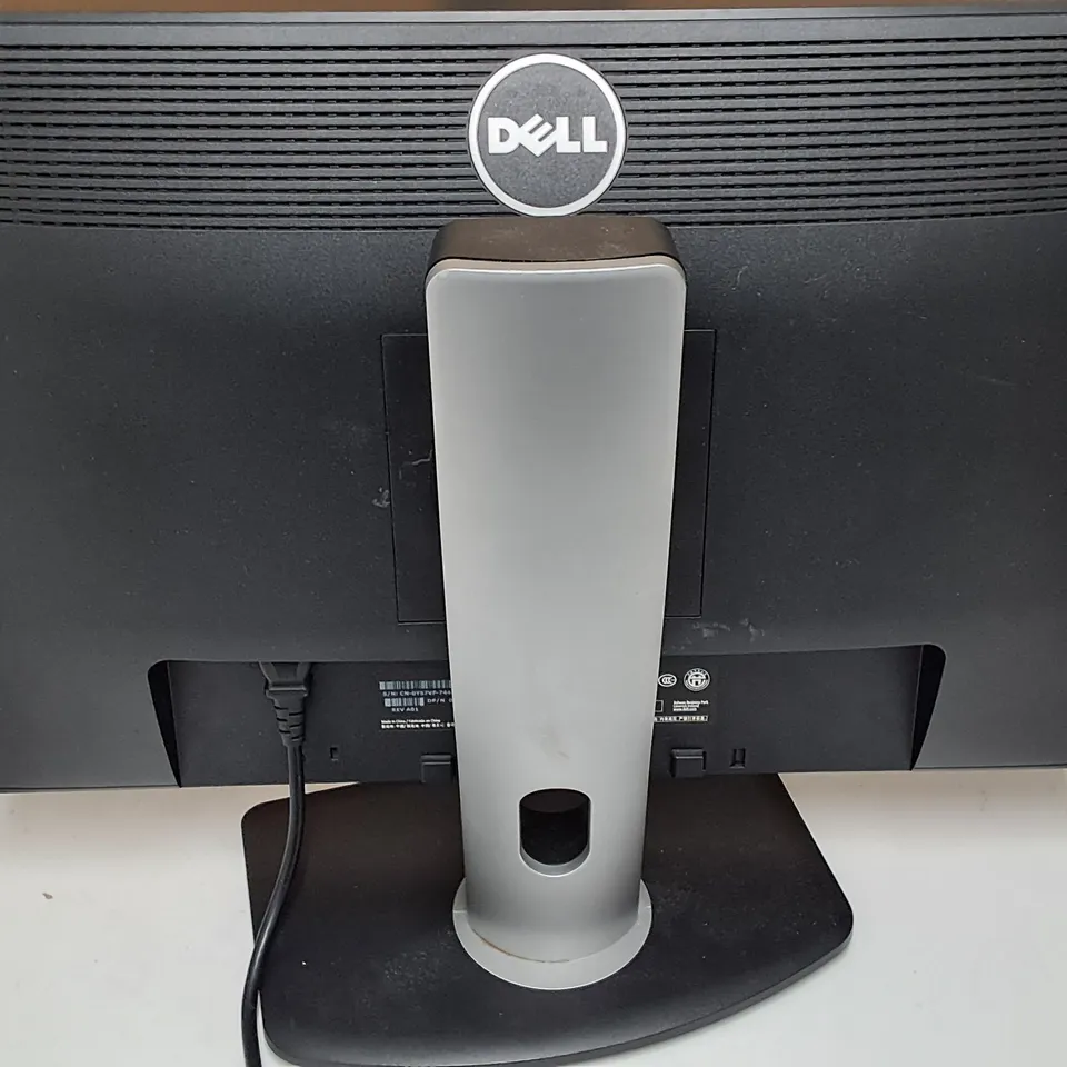 UNBOXED DELL P2213T FLAT PANEL MONITOR ON STAND