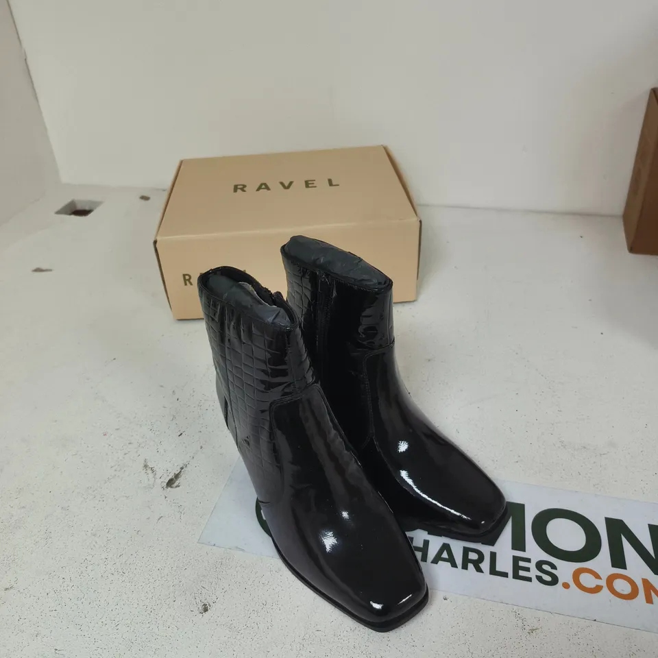 RAVEL BLACK CROC PATENT LEATHER ANKLE BOOTS – UK 5 (EU 38)