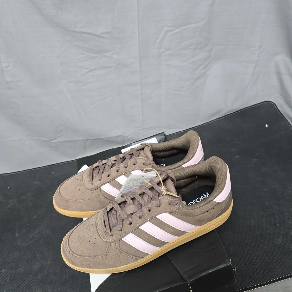 ADIDAS BREAKNET SLEEK WOMEN'S SNEAKERS – BROWN SUEDE WITH PINK STRIPES, UK 5 (EU 38)