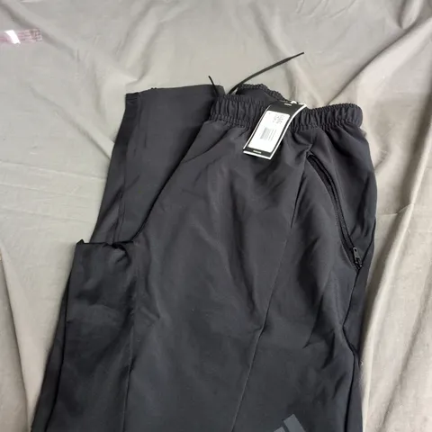 ADIDAS D4T HYBRID PANT – BLACK, UK SIZE M