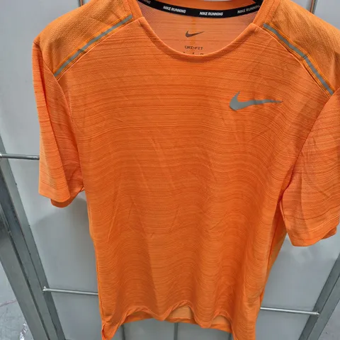 NIKE RUNNING DRI-FIT ORANGE T-SHIRT