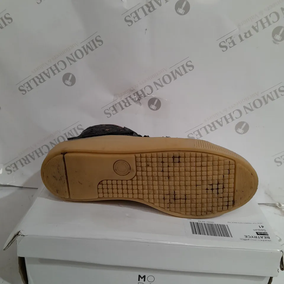 BOXED PAIR OF MODA IN PELLE BEATRYCE HIGH TOP TRAINERS IN LEOPARD PRINT DESIGN EU SIZE 8