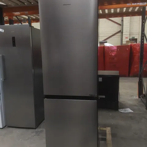 HISENSE KITCHENFIT RB3K330SAIC SMART 60/40 FRIDGE FREEZER - SILVER INOX