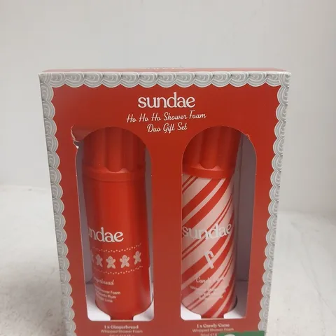 BOXED SUNDAE HO HO HO SHOWER FOAM DUO GIFT SET