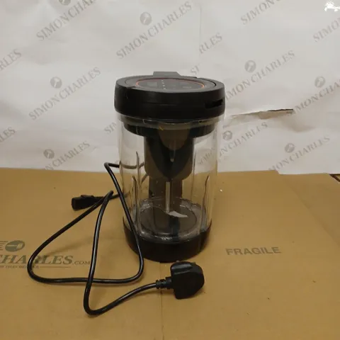 MORPHY RICHARDS CLARITY SOUP MAKER