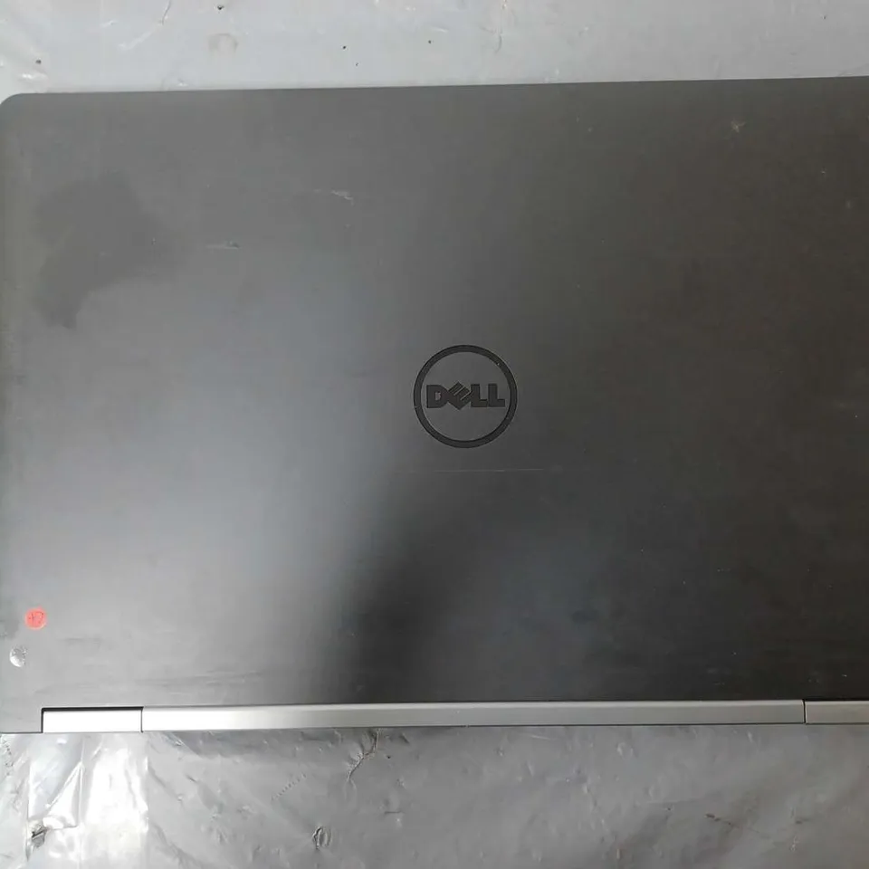 DELL LATITUDE E5570 15 INCH I5-6300U 2.40GHZ