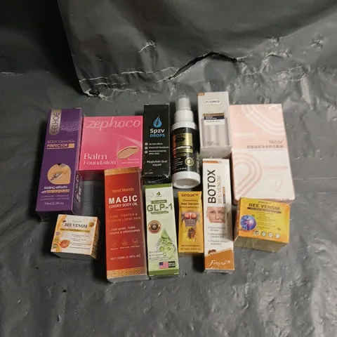 APPROXIMATELY 20 ASSORTED HEALTH & BEAUTY PRODUCTS TO INCLUDE BALM FOUNDATION, BEE VENOM HEALING CREAM, BODY COVERAGE PERFECTOR, ETC