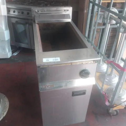 LINCAT OG8106/N FRYER