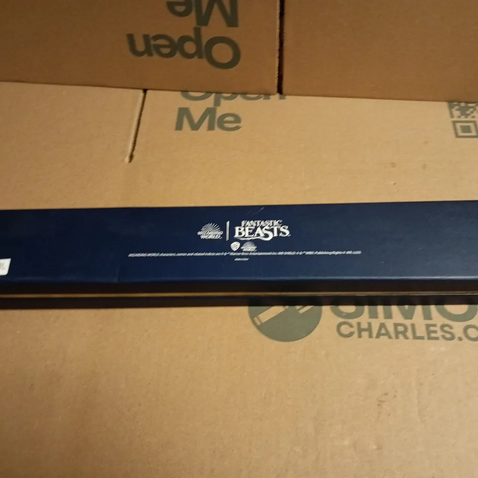 FANTASTIC BEASTS COLLECTABLE WAND