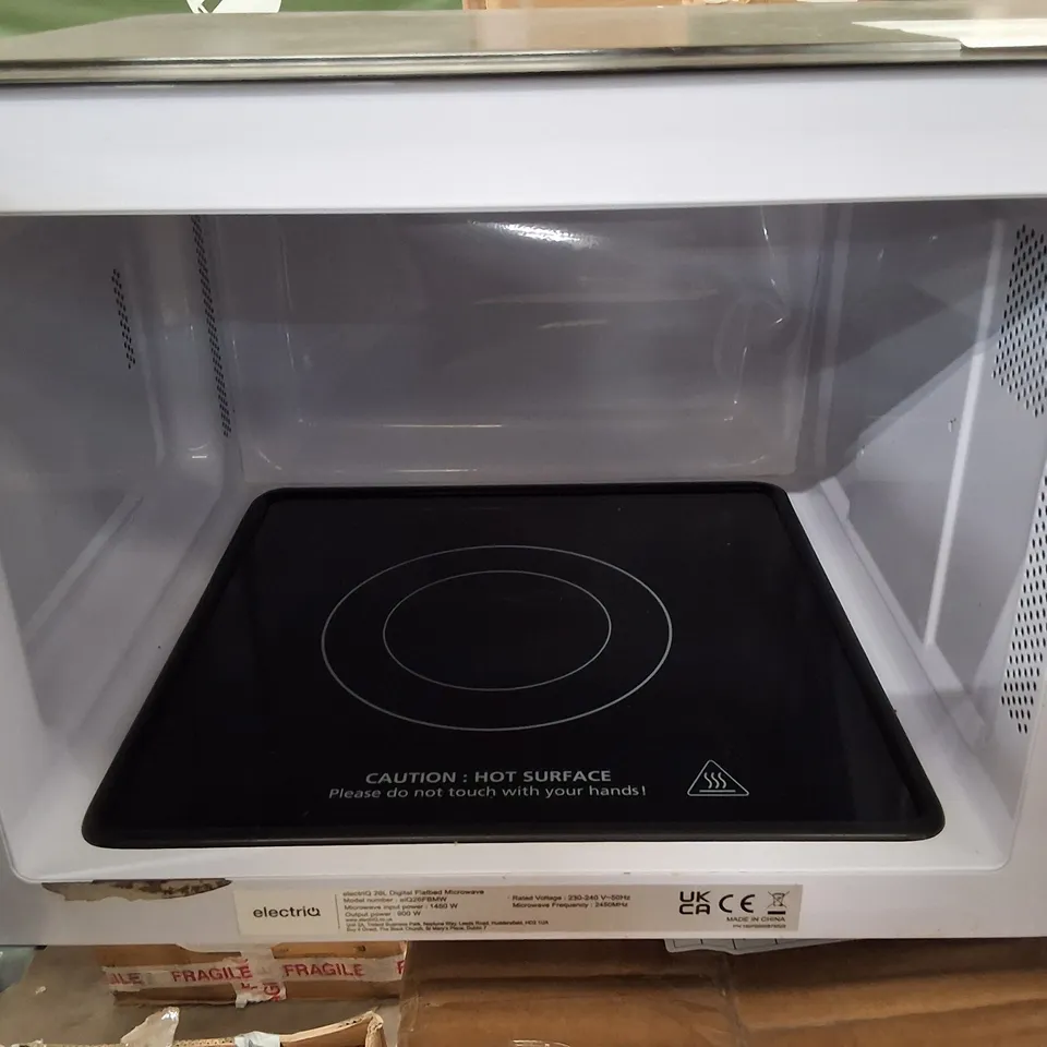 BOXED ELECTRIQ FREESTANDING 26L DIGITAL FLATBED MICROWAVE