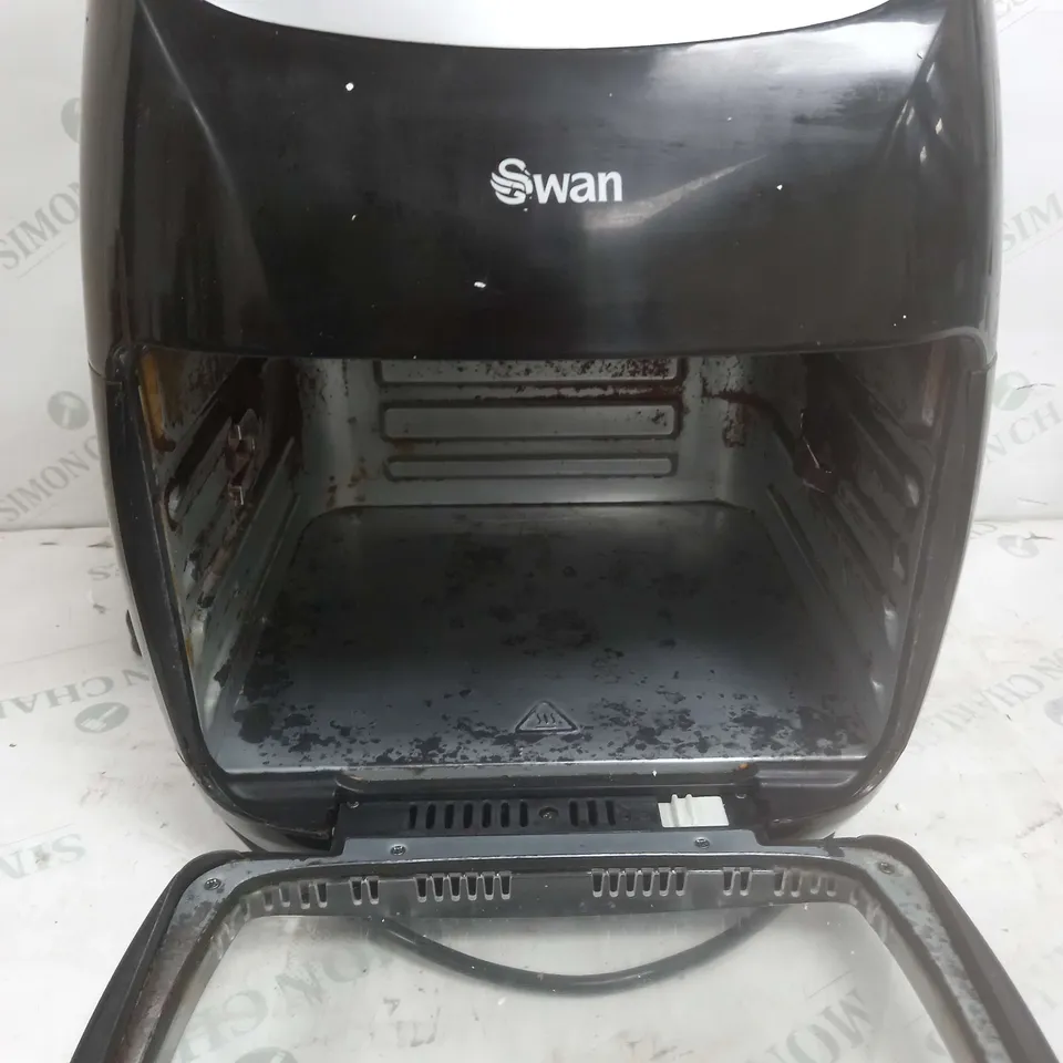 BOXED SWAN DIGITAL AIR FRYER OVEN  RRP £178